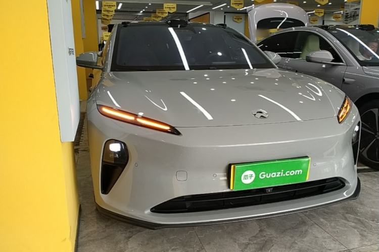Used Nio ET5T 2024 75kWh Touring Front Right 45 Deg