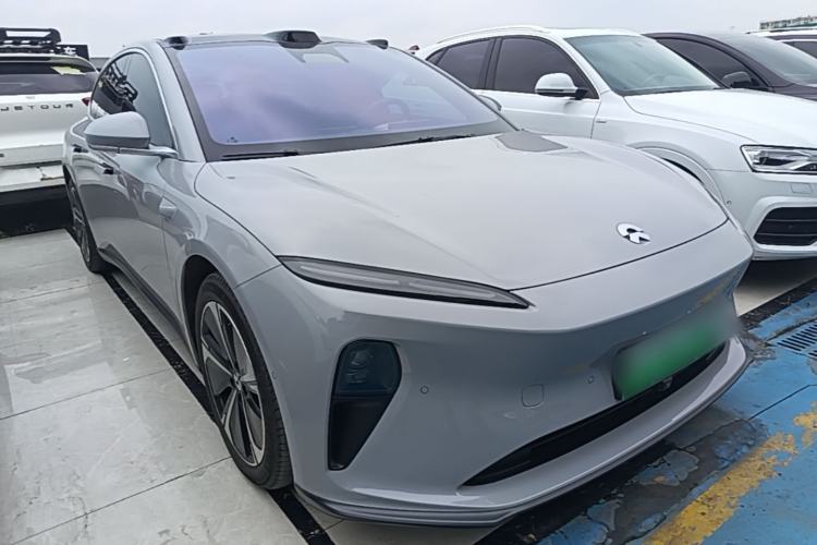 Used Nio ET5T 2024 75kWh Touring Front Right 45 Deg