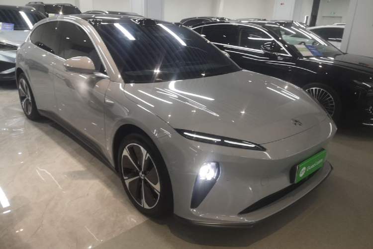 Used Nio ET5T 2024 75kWh Touring Front Right 45 Deg