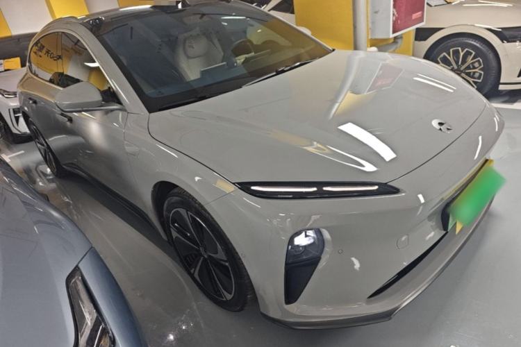 Used Nio ET5T 2024 75kWh Touring Front Right 45 Deg