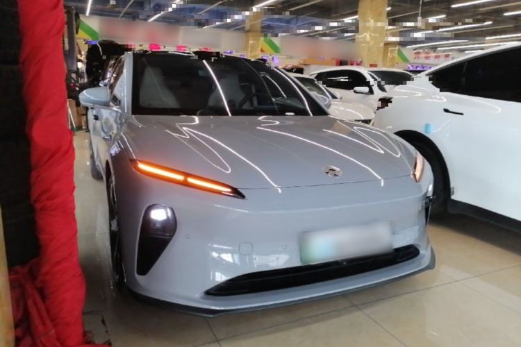 Used Nio ET5T 2024 75kWh Touring Front Right 45 Deg