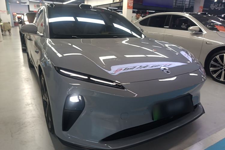 Used Nio ET5T 2024 75kWh Touring Front Right 45 Deg