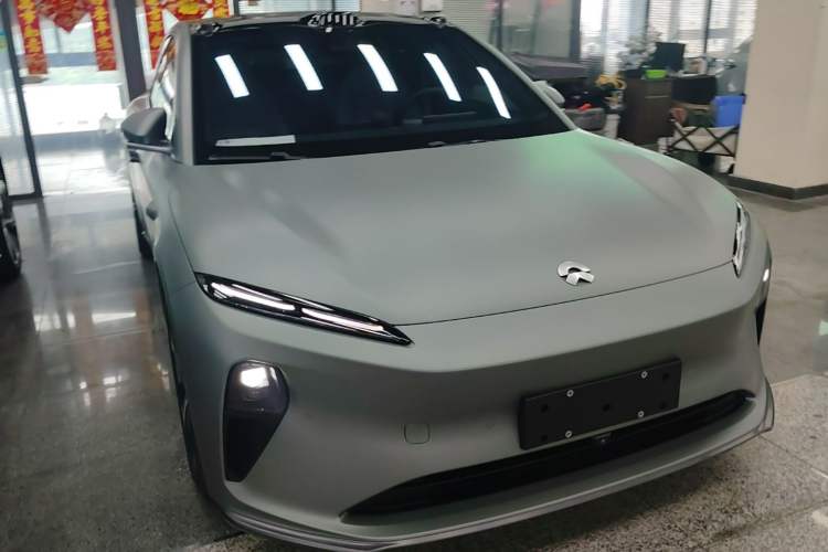 Used Nio ET5T 2024 75kWh Touring Front Right 45 Deg