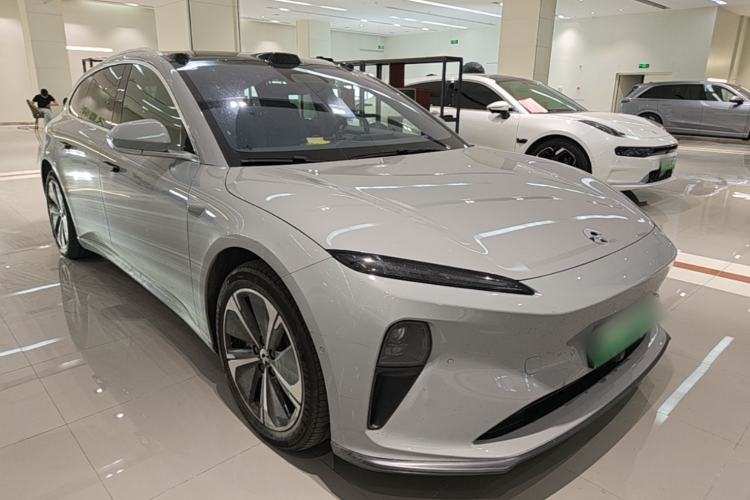 Used Nio ET5T 2024 75kWh Touring Front Right 45 Deg