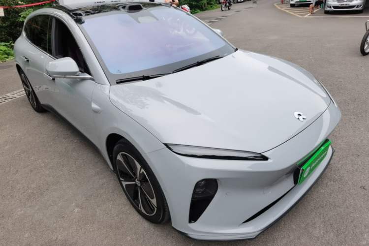 Used Nio ET5T 2024 75kWh Touring Front Right 45 Deg
