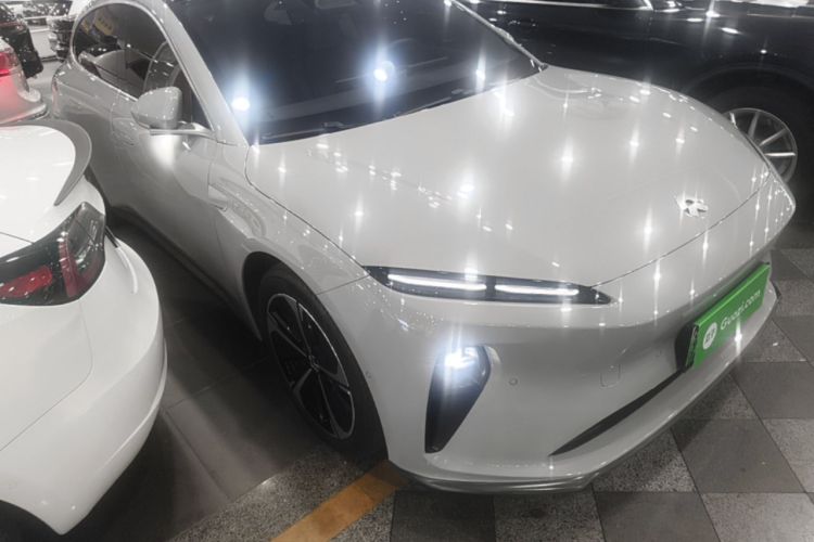 Used Nio ET5T 2024 75kWh Touring Front Right 45 Deg