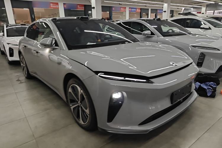 Used Nio ET5T 2024 75kWh Touring Front Right 45 Deg