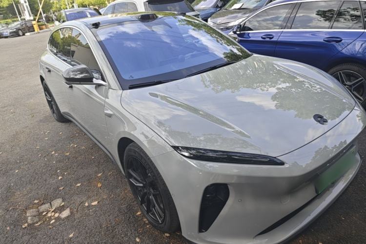 Used Nio ET5T 2024 75kWh Touring Front Right 45 Deg