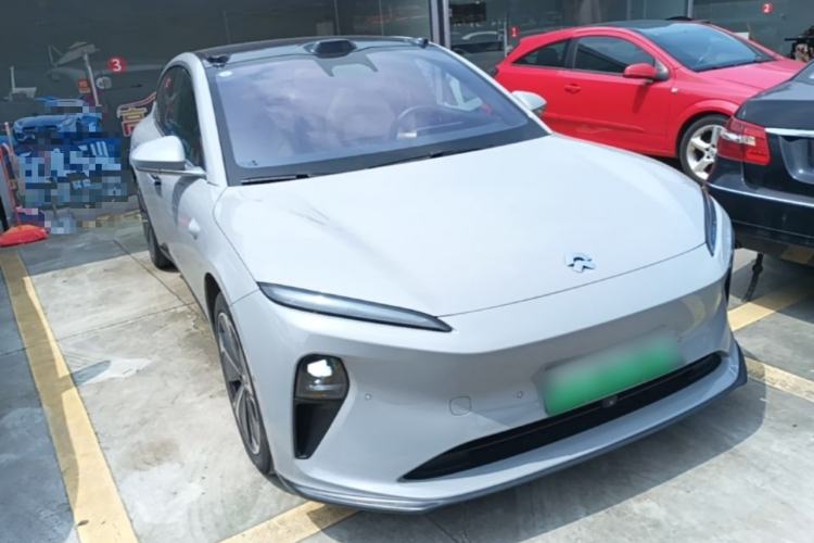 Used Nio ET5T 2024 75kWh Touring Front Right 45 Deg