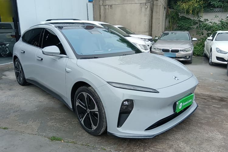 Used Nio ET5T 2024 75kWh Touring Front Right 45 Deg