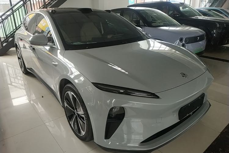 Used Nio ET5T 2024 75kWh Touring Front Right 45 Deg