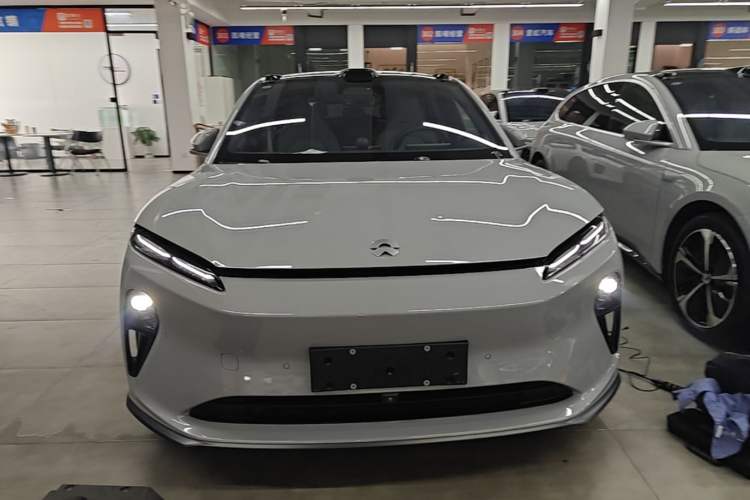 Used Nio ET5T 2024 75kWh Touring Front