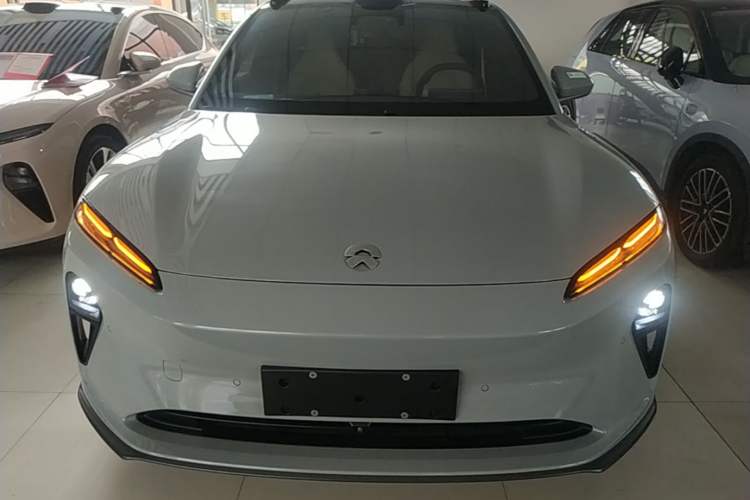 Used Nio ET5T 2024 75kWh Touring Front
