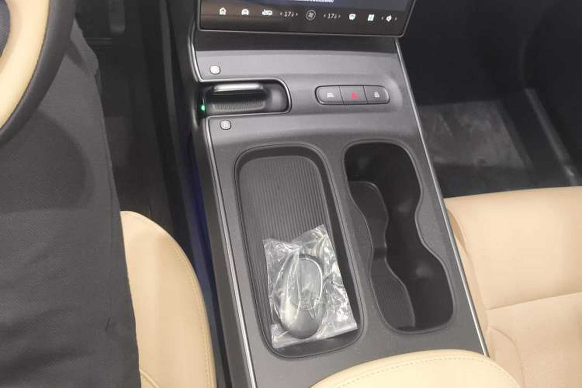 Used Nio ET5T 2024 75kWh Touring Gear Lever
