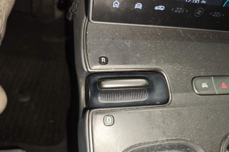 Used Nio ET5T 2024 75kWh Touring Gear Lever