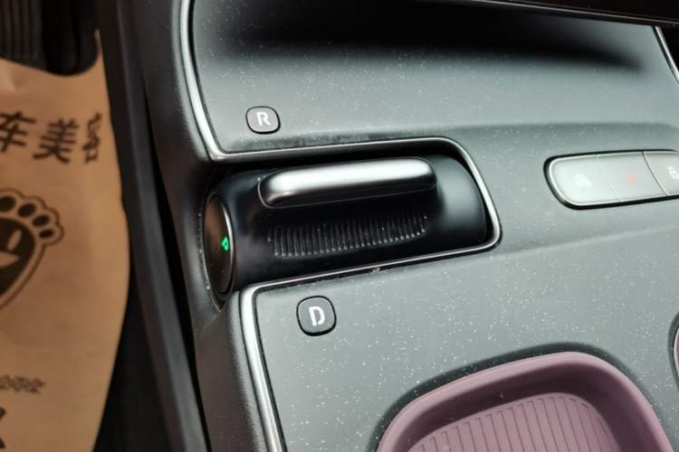 Used Nio ET5T 2024 75kWh Touring Gear Lever