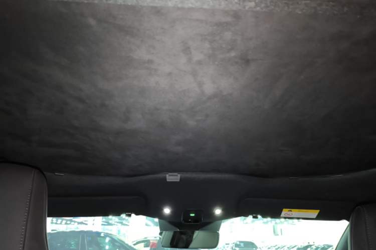 Used Nio ET5T 2024 75kWh Touring Headliner
