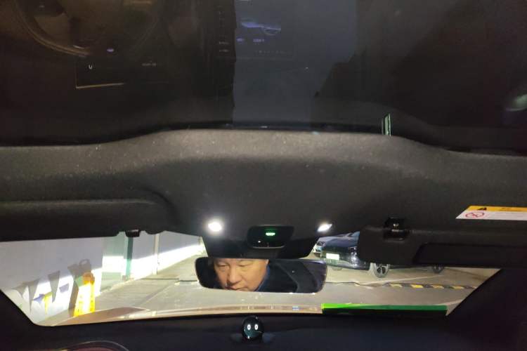 Used Nio ET5T 2024 75kWh Touring Headliner