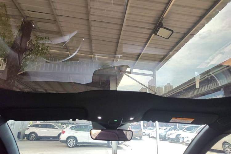 Used Nio ET5T 2024 75kWh Touring Headliner