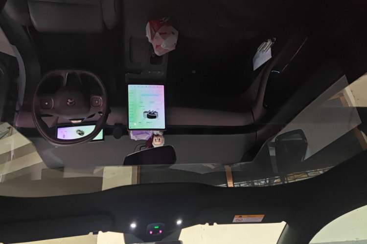 Used Nio ET5T 2024 75kWh Touring Headliner