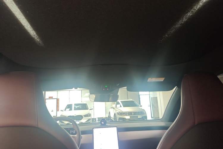 Used Nio ET5T 2024 75kWh Touring Headliner