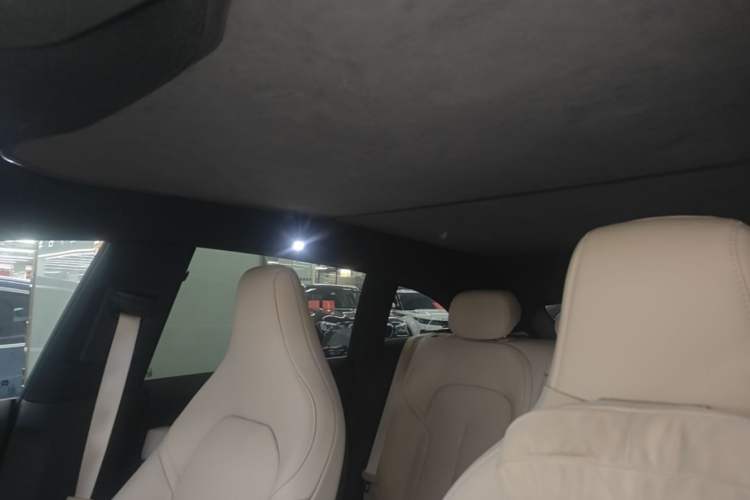 Used Nio ET5T 2024 75kWh Touring Headliner
