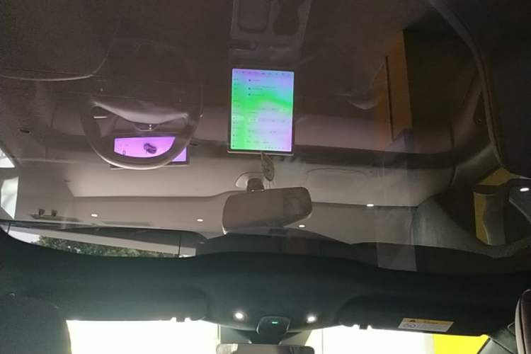 Used Nio ET5T 2024 75kWh Touring Headliner