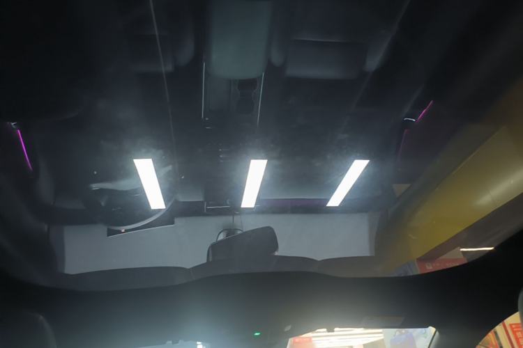 Used Nio ET5T 2024 75kWh Touring Headliner