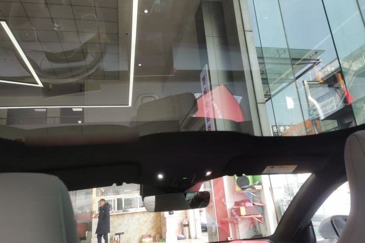 Used Nio ET5T 2024 75kWh Touring Headliner