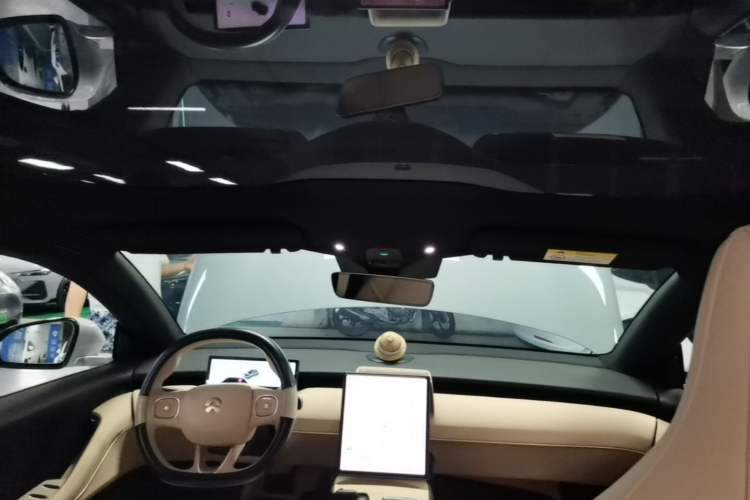 Used Nio ET5T 2024 75kWh Touring Headliner