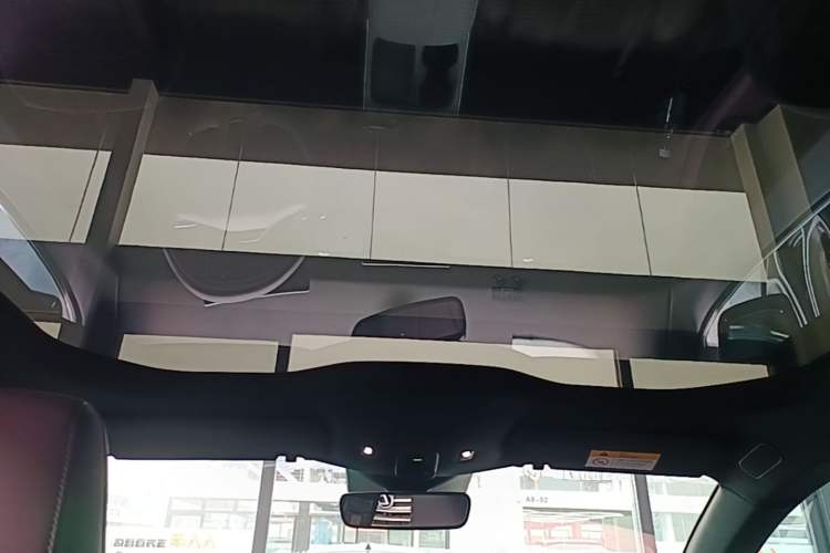 Used Nio ET5T 2024 75kWh Touring Headliner
