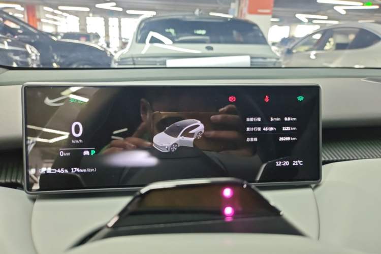 Used Nio ET5T 2024 75kWh Touring Instrument Cluster