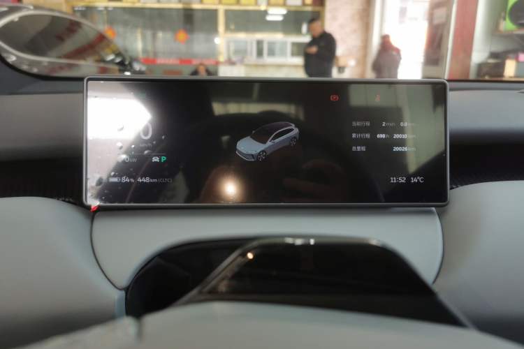 Used Nio ET5T 2024 75kWh Touring Instrument Cluster