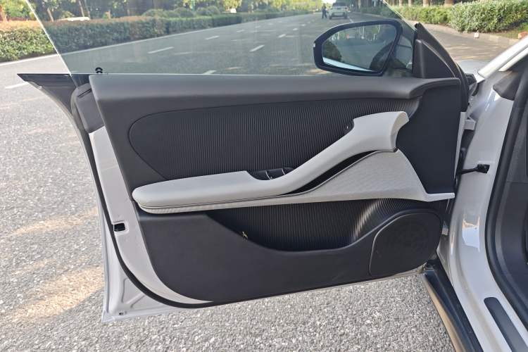 Used Nio ET5T 2024 75kWh Touring Interior 1