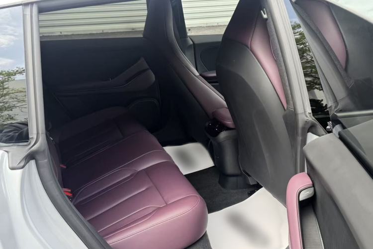 Used Nio ET5T 2024 75kWh Touring Interior 11