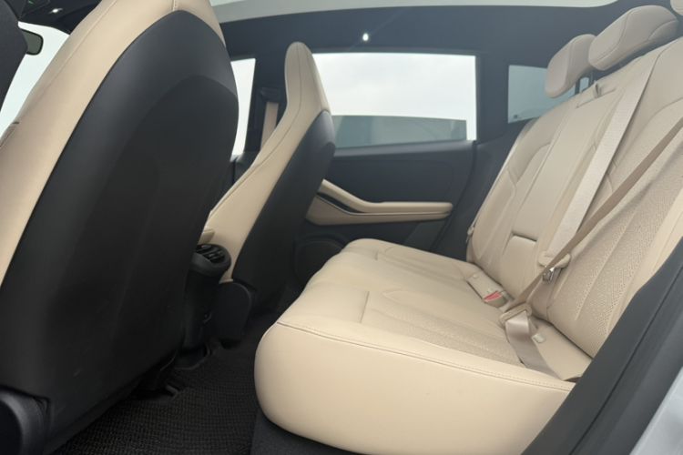 Used Nio ET5T 2024 75kWh Touring Interior 2