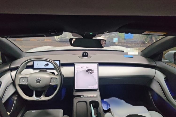 Used Nio ET5T 2024 75kWh Touring Interior 2