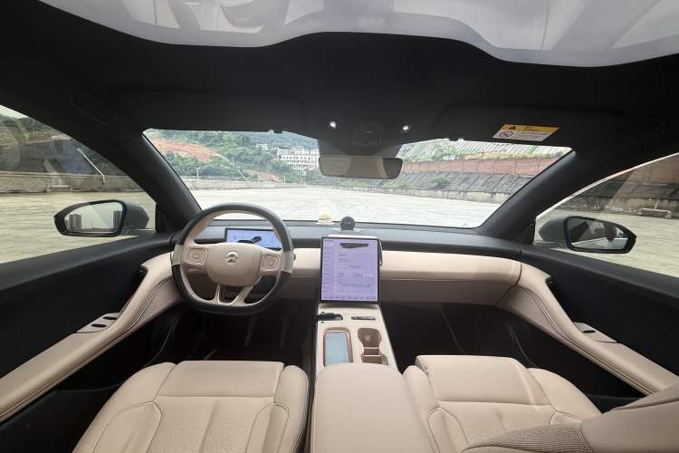 Used Nio ET5T 2024 75kWh Touring Interior 2