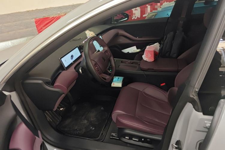 Used Nio ET5T 2024 75kWh Touring Interior 3