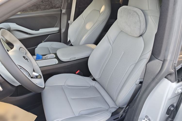 Used Nio ET5T 2024 75kWh Touring Interior 3
