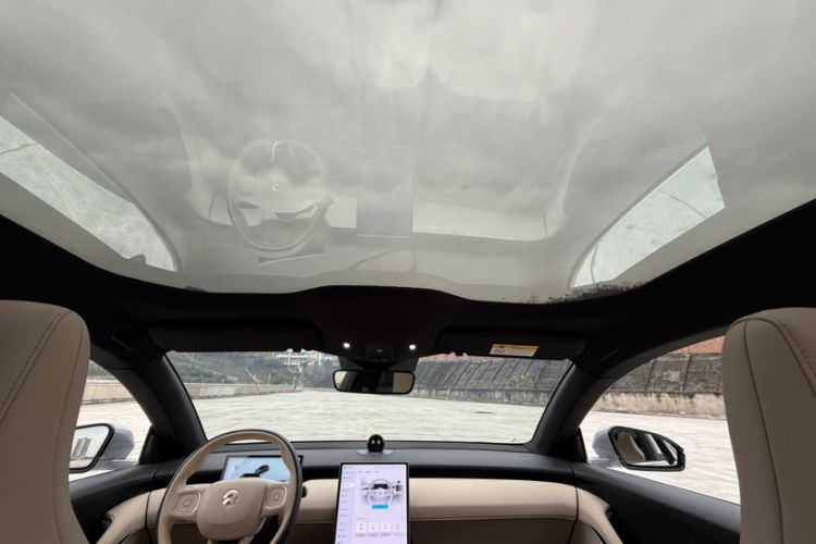 Used Nio ET5T 2024 75kWh Touring Interior 4