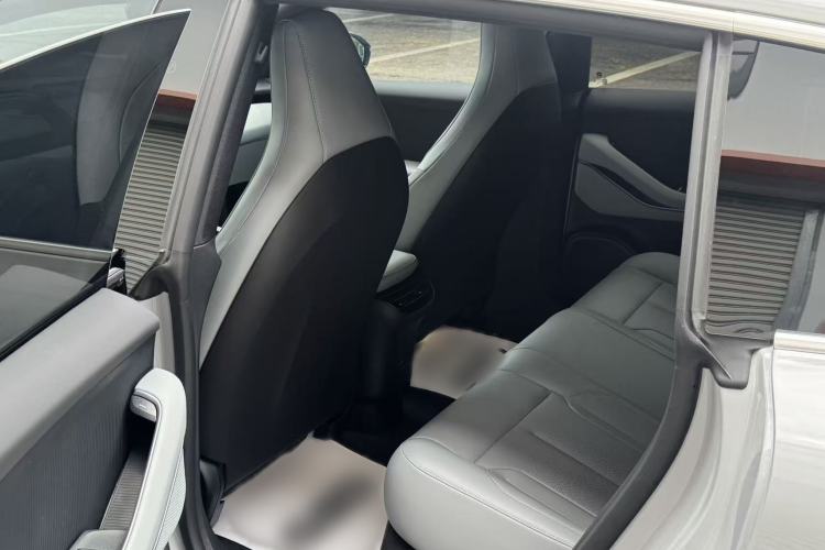 Used Nio ET5T 2024 75kWh Touring Interior 5