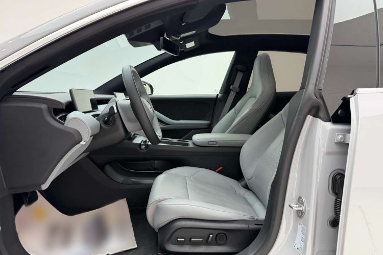 Used Nio ET5T 2024 75kWh Touring Interior 6
