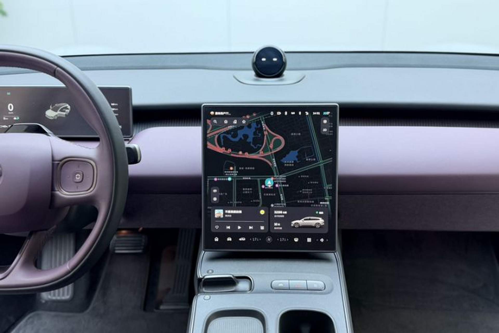 Used Nio ET5T 2024 75kWh Touring Interior 6