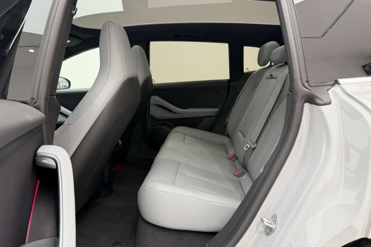 Used Nio ET5T 2024 75kWh Touring Interior 7