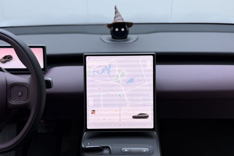 Used Nio ET5T 2024 75kWh Touring Interior 7