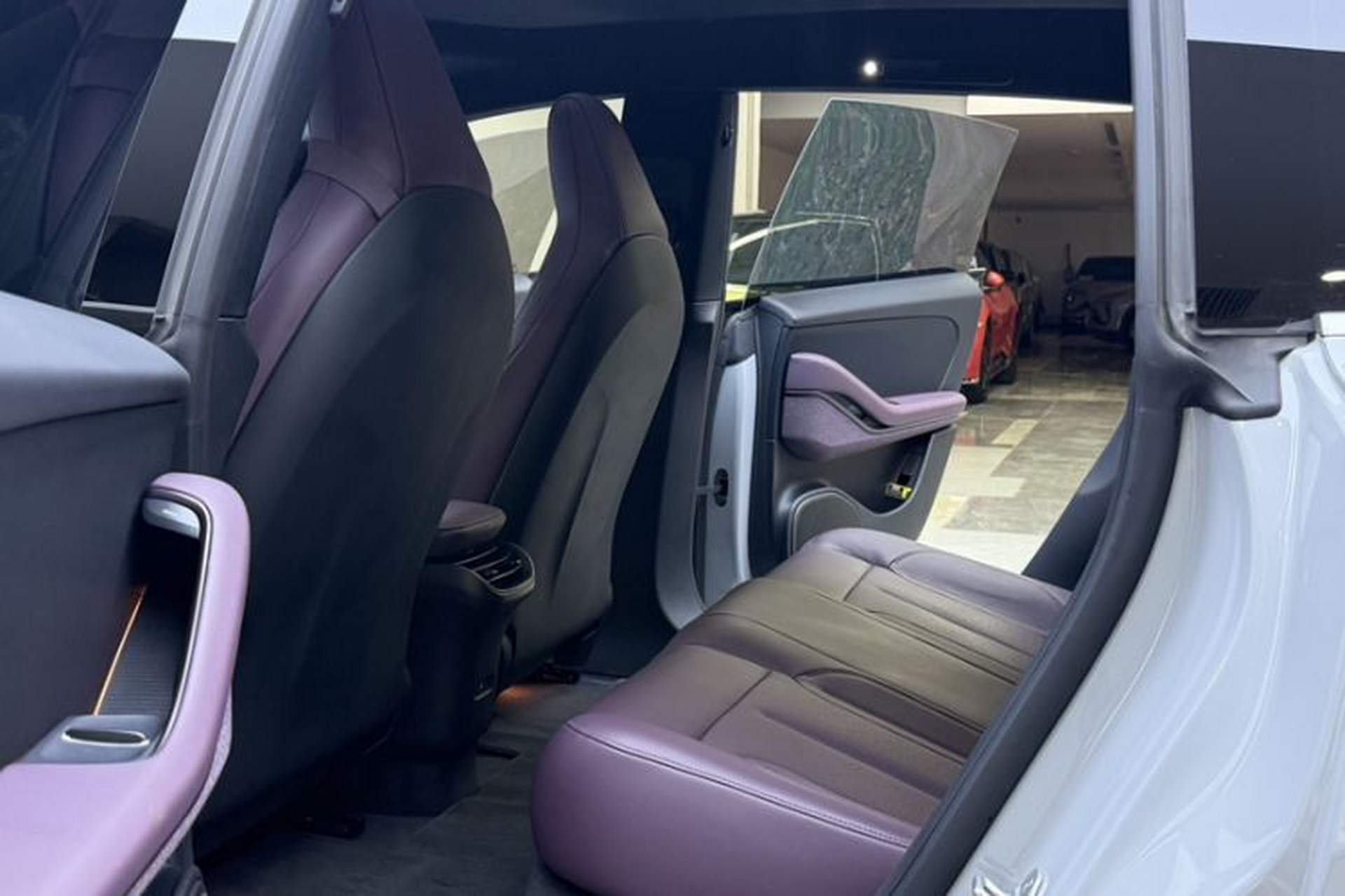 Used Nio ET5T 2024 75kWh Touring Interior 7