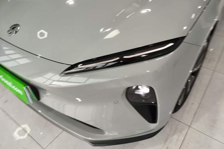 Used Nio ET5T 2024 75kWh Touring Left Front Headlight