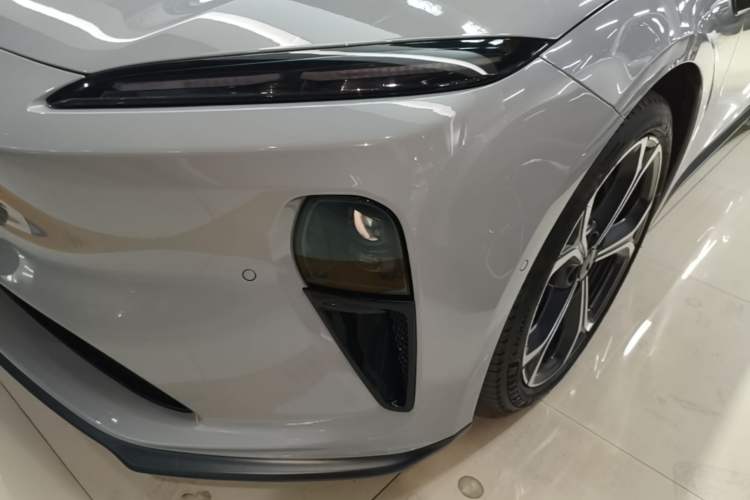 Used Nio ET5T 2024 75kWh Touring Left Front Headlight