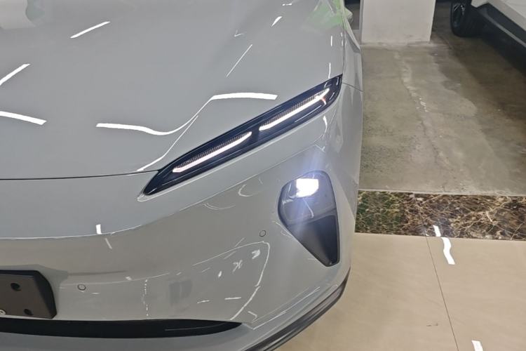 Used Nio ET5T 2024 75kWh Touring Left Front Headlight